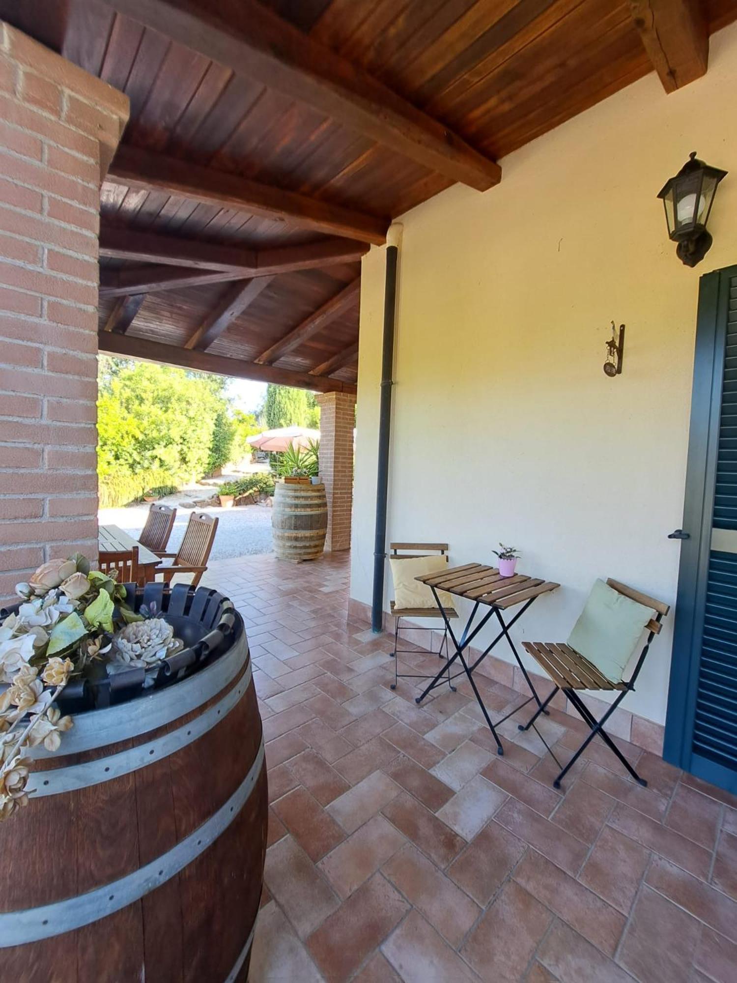 Casale Terre Rosse Bed & Breakfast Saturnia Bagian luar foto